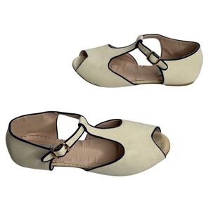 LULU HUN SHOES White/Navy Blue Fabric PEEP‎ TOE Sandals SUMMER Size  6 cottage
